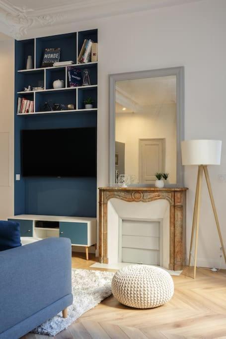 Renovated Spacious Parisian Near La Madeleine Parigi